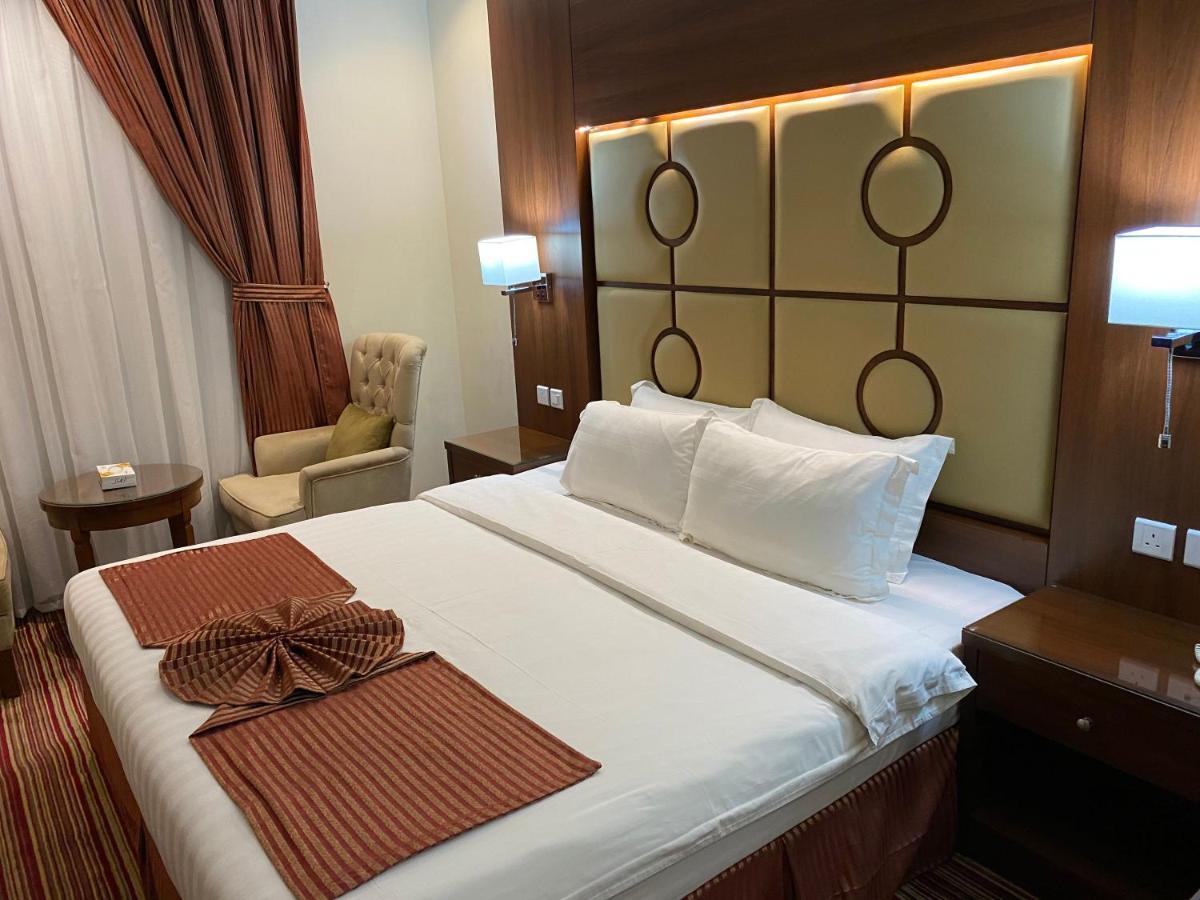 La Defence Blue Hotel Jeddah Eksteriør billede